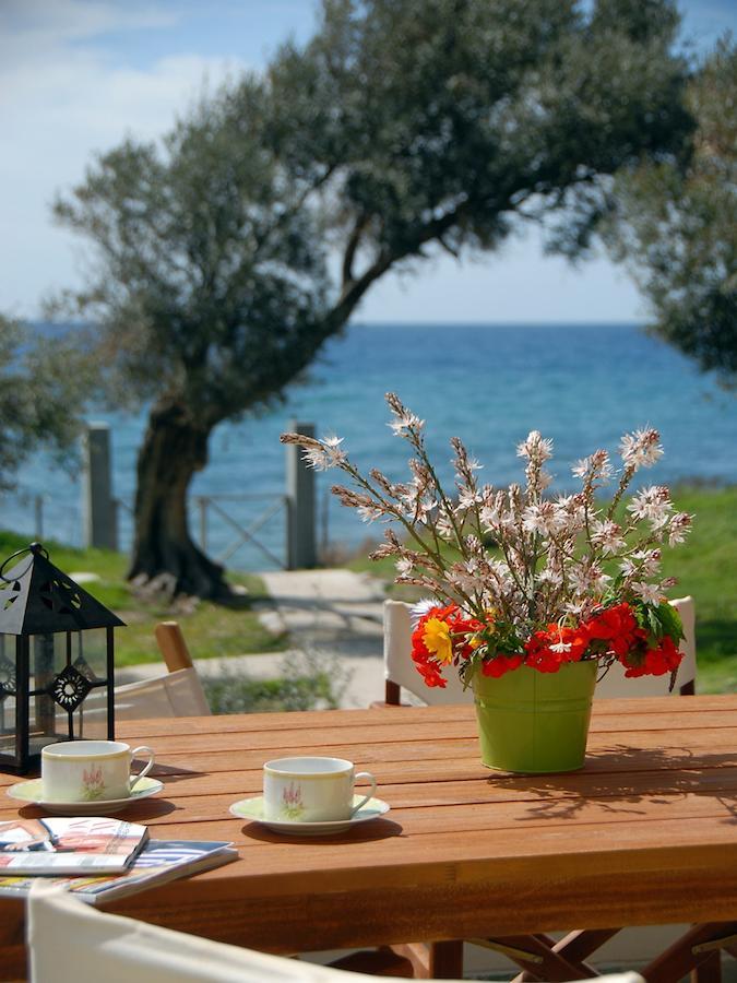 Melinda Holiday House Plomari Habitación foto