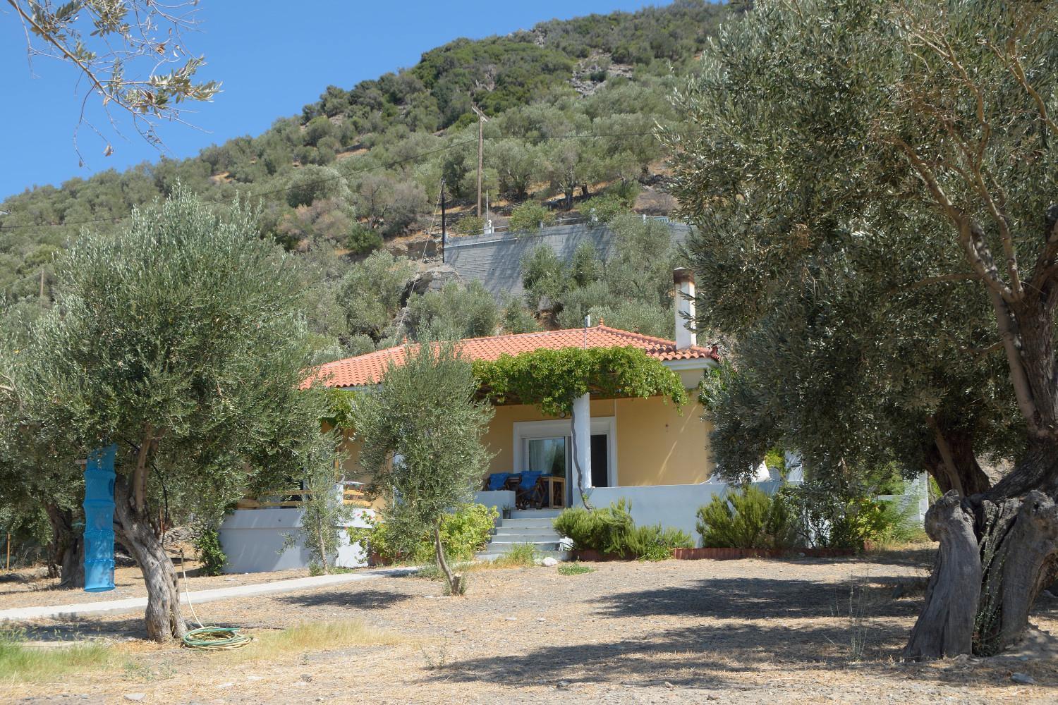 Melinda Holiday House Plomari Exterior foto
